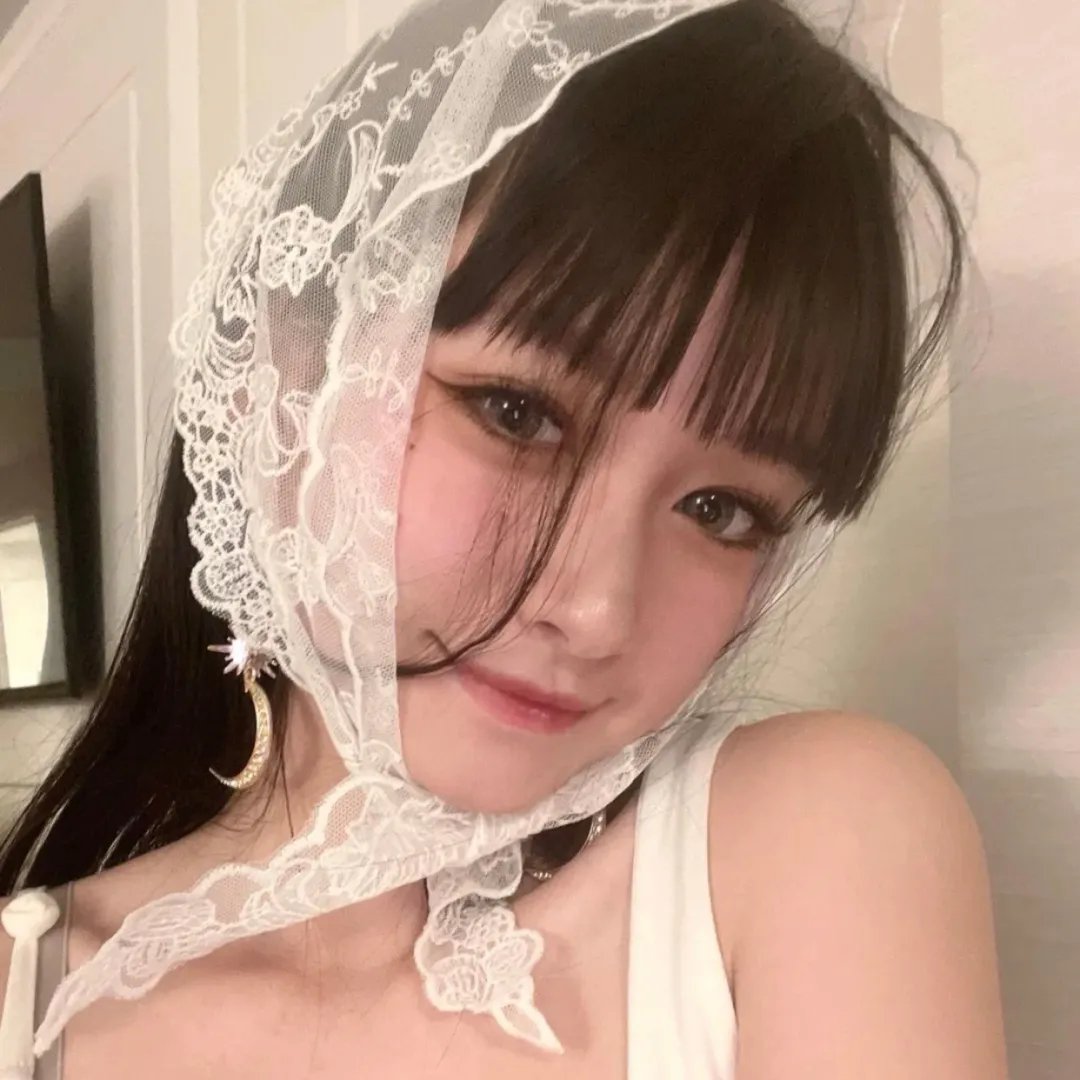 穿成秀女，我一路攀登成为贵妃